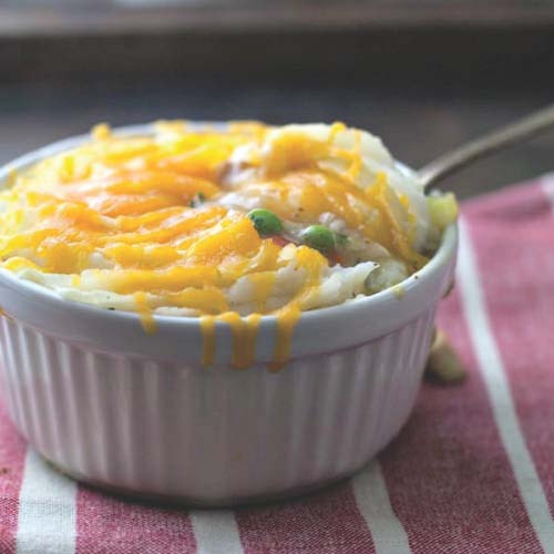 Cheesy Potato Crusted Chicken Pot pies
